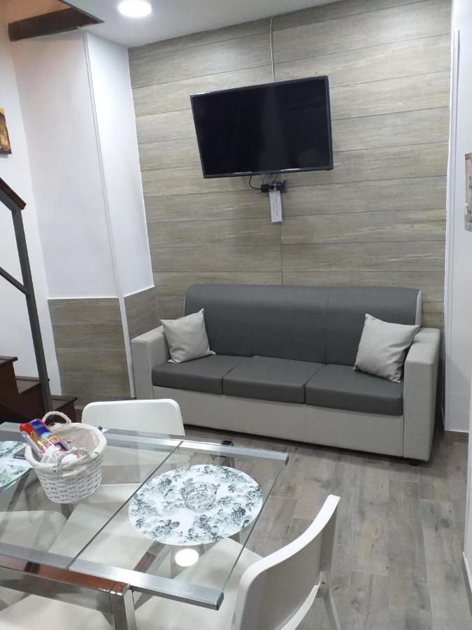 Sasy Jr House Via San Mattia 72 Apartment Naples Exterior photo